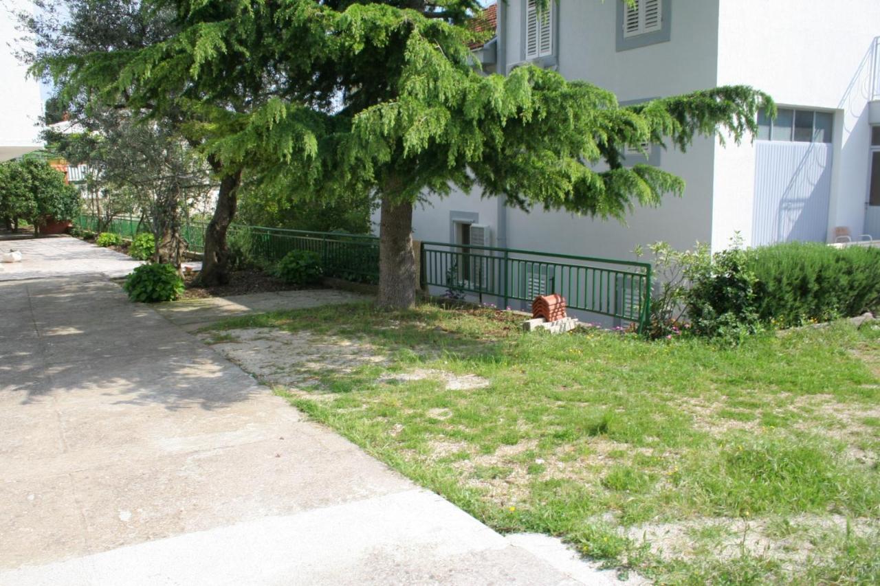 Apartments And Rooms By The Sea Zaostrog, Makarska - 2661 Екстериор снимка